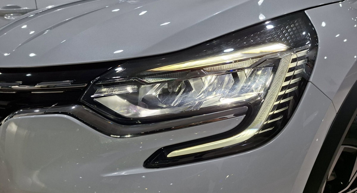 Renault Captur TCe 90 CV Techno (11)