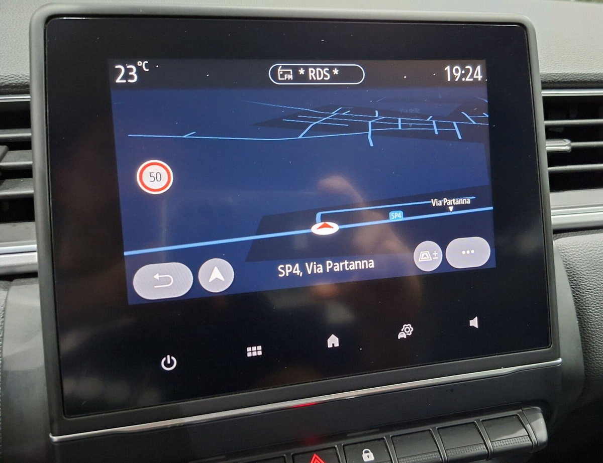 Renault Captur TCe 90 CV Techno (14)