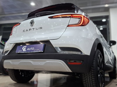 Renault Captur TCe 90 CV Techno (6)