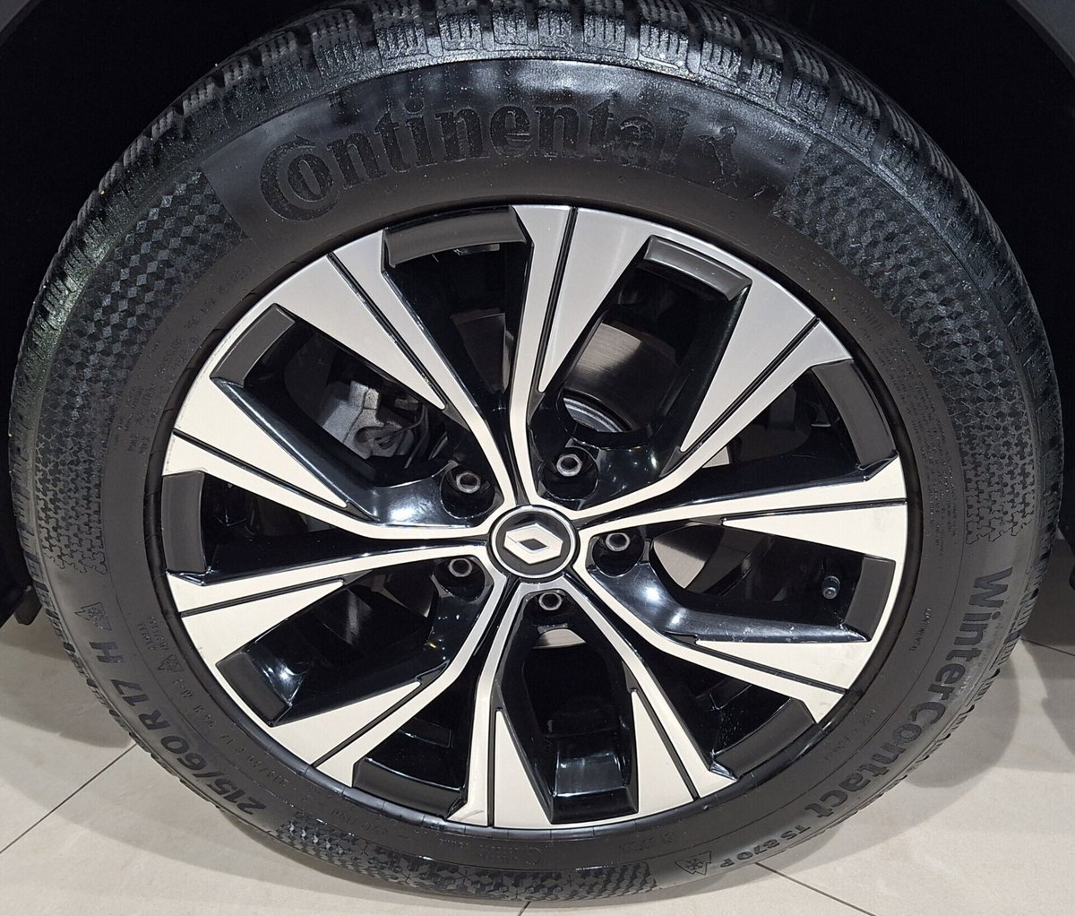 Renault Captur TCe 90 CV Techno (9)