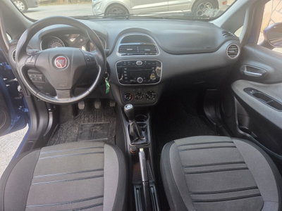 Fiat Punto Evo 1.3 Mjt 90 CV 5 porte Dualogic Dynamic (10)
