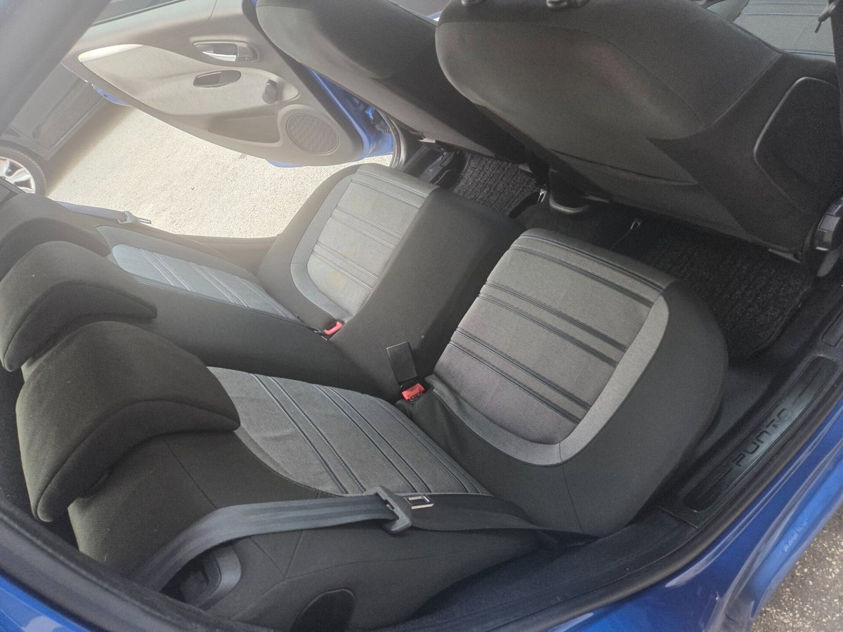 Fiat Punto Evo 1.3 Mjt 90 CV 5 porte Dualogic Dynamic (14)