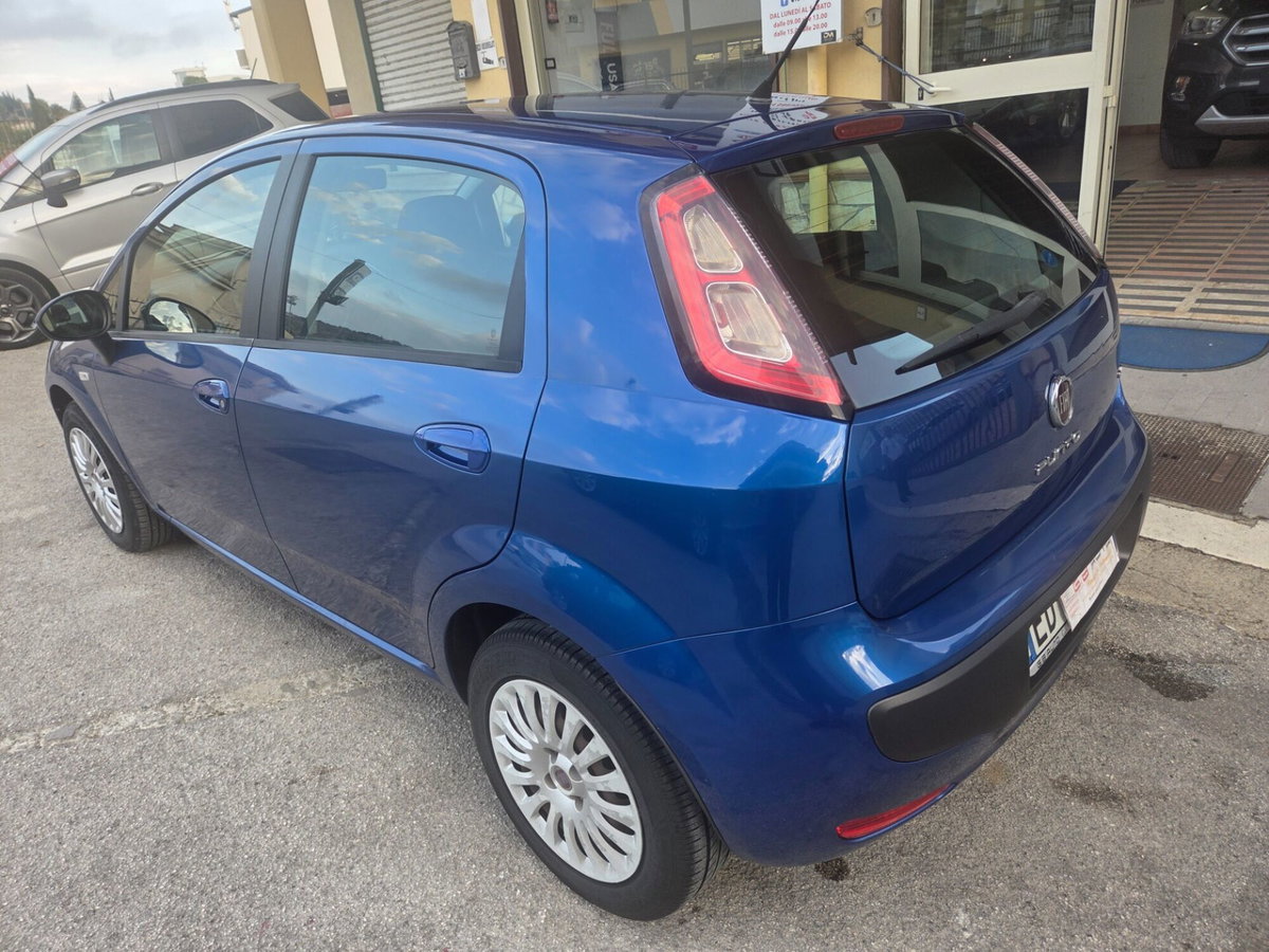 Fiat Punto Evo 1.3 Mjt 90 CV 5 porte Dualogic Dynamic (7)