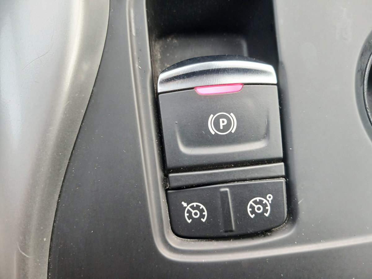 Renault Kadjar 8V 110CV Energy Zen (11)
