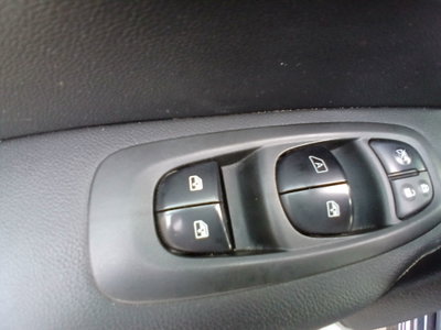 Renault Kadjar 8V 110CV Energy Zen (15)