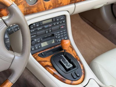 Jaguar XK8 4.0 Convertibile (12)
