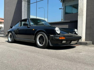 Porsche 911 Coupé Carrera 3.2 (7)