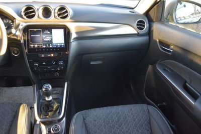 Suzuki Vitara 1.4 Hybrid 4WD AllGrip Easy Top (10)