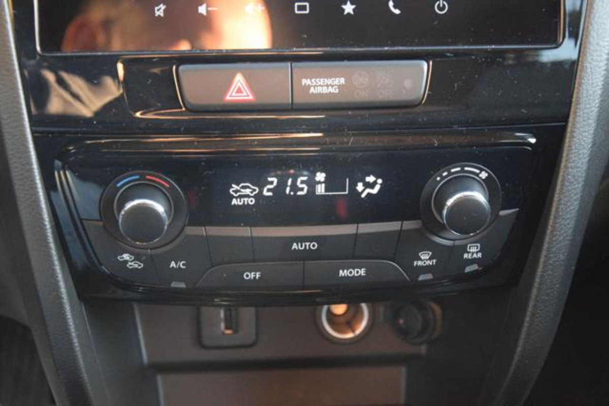 Suzuki Vitara 1.4 Hybrid 4WD AllGrip Easy Top (19)
