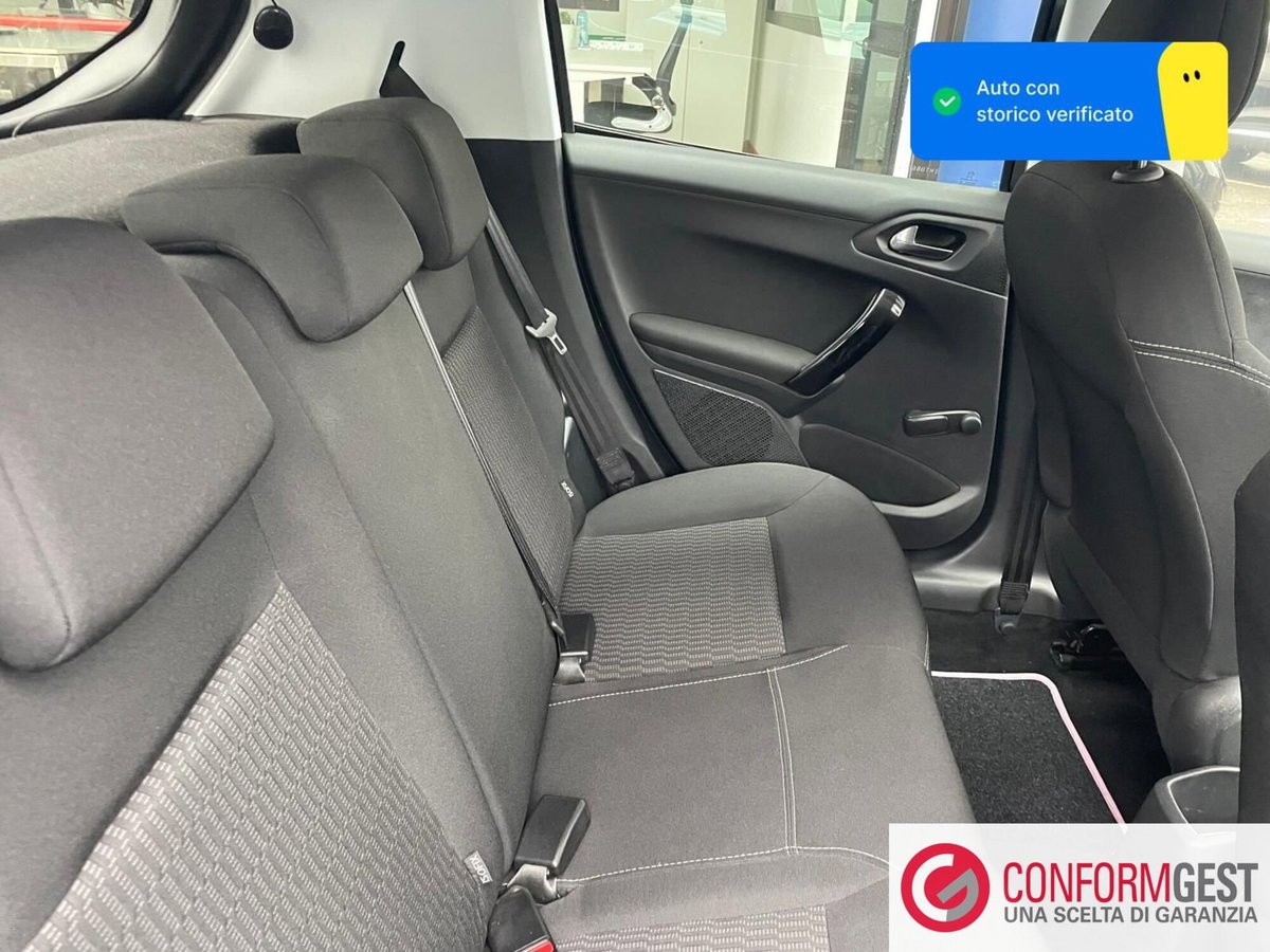 Peugeot 208 82 5 porte Active (12)