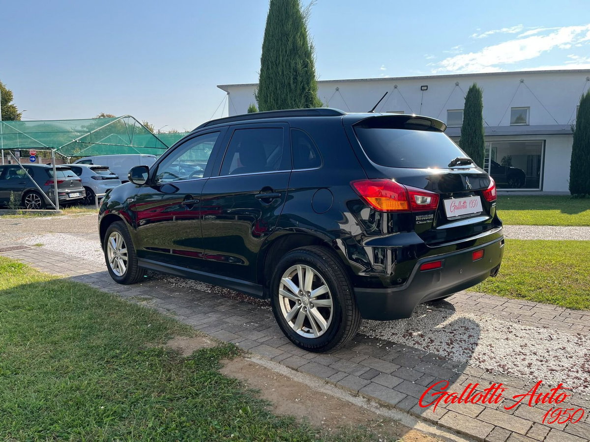 Mitsubishi ASX 1.8 DI-D 150 CV 4WD Invite (2)
