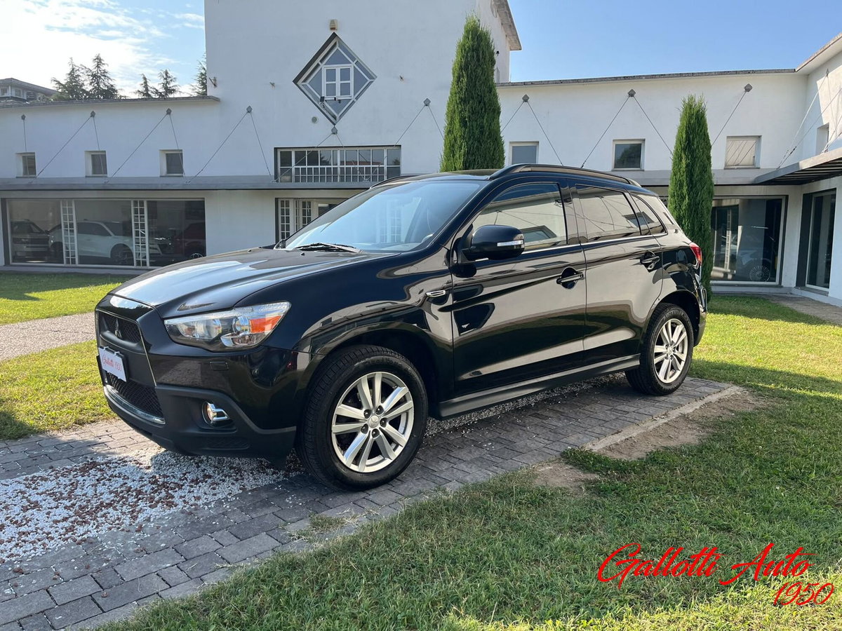 Mitsubishi ASX 1.8 DI-D 150 CV 4WD Invite (4)