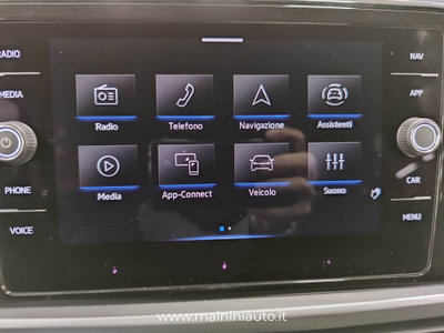 Volkswagen T-Roc 1.5 tsi Sport dsg (17)