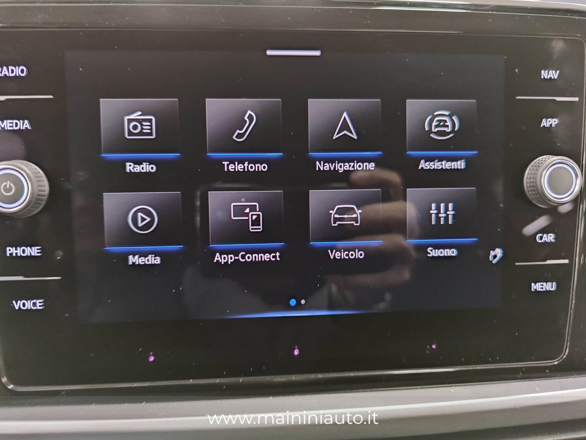 Volkswagen T-Roc 1.5 tsi Sport dsg (17)