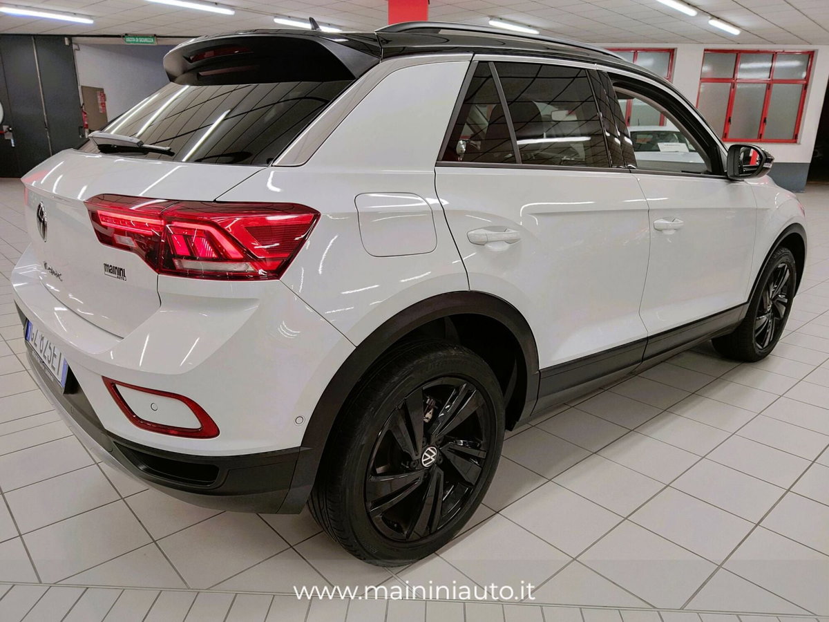 Volkswagen T-Roc 1.5 tsi Sport dsg (4)