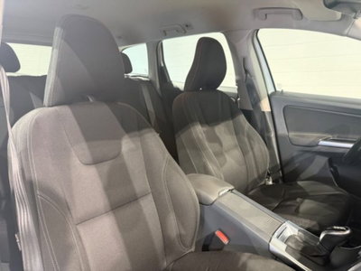 Volvo XC60 D3 Geartronic Kinetic (14)