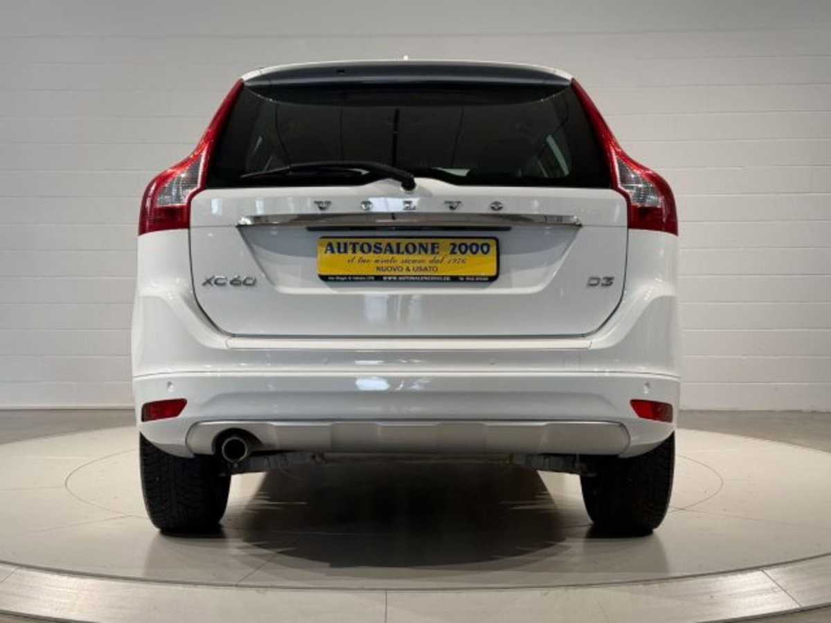 Volvo XC60 D3 Geartronic Kinetic (4)
