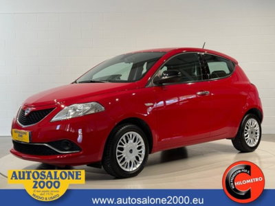 Lancia Ypsilon 0.9 TwinAir 85 CV 5 porte S&S DFN Silver usata