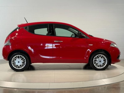 Lancia Ypsilon 0.9 TwinAir 85 CV 5 porte S&S DFN Silver (6)
