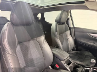 Nissan Qashqai 1.5 dCi 115 CV Tekna (13)