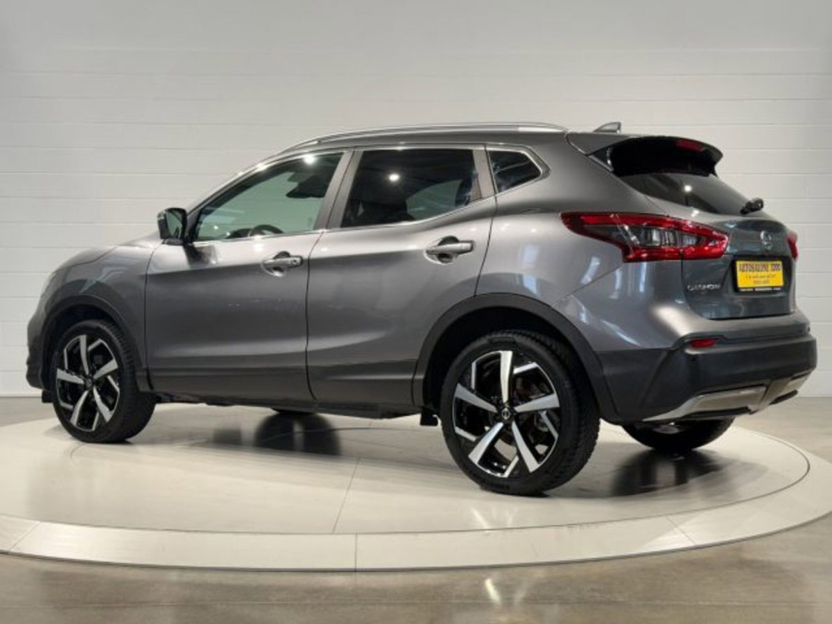 Nissan Qashqai 1.5 dCi 115 CV Tekna (3)