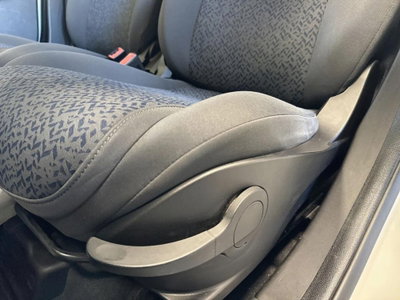 Lancia Ypsilon 1.0 FireFly 5 porte S&S Hybrid Ecochic Silver (10)