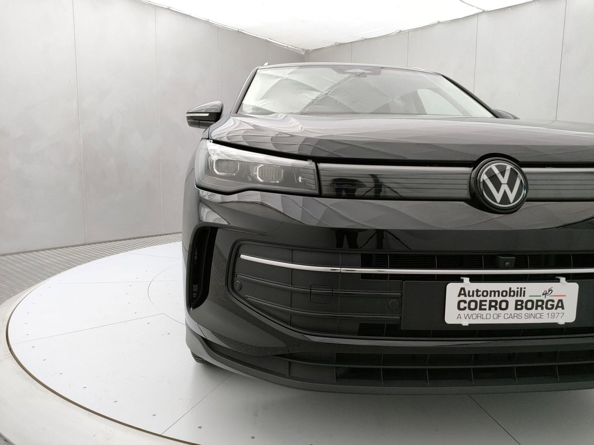 Volkswagen Tiguan 1.5 etsi Life 130cv dsg (10)