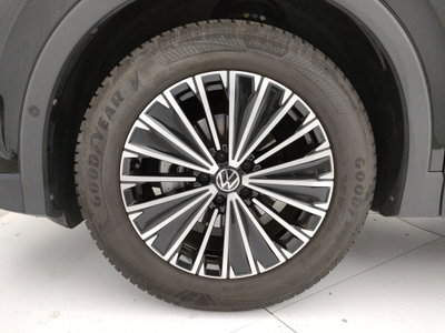 Volkswagen Tiguan 1.5 etsi Life 130cv dsg (11)