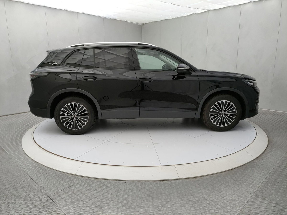 Volkswagen Tiguan 1.5 etsi Life 130cv dsg (2)