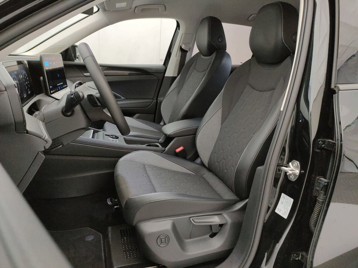 Volkswagen Tiguan 1.5 etsi Life 130cv dsg (7)