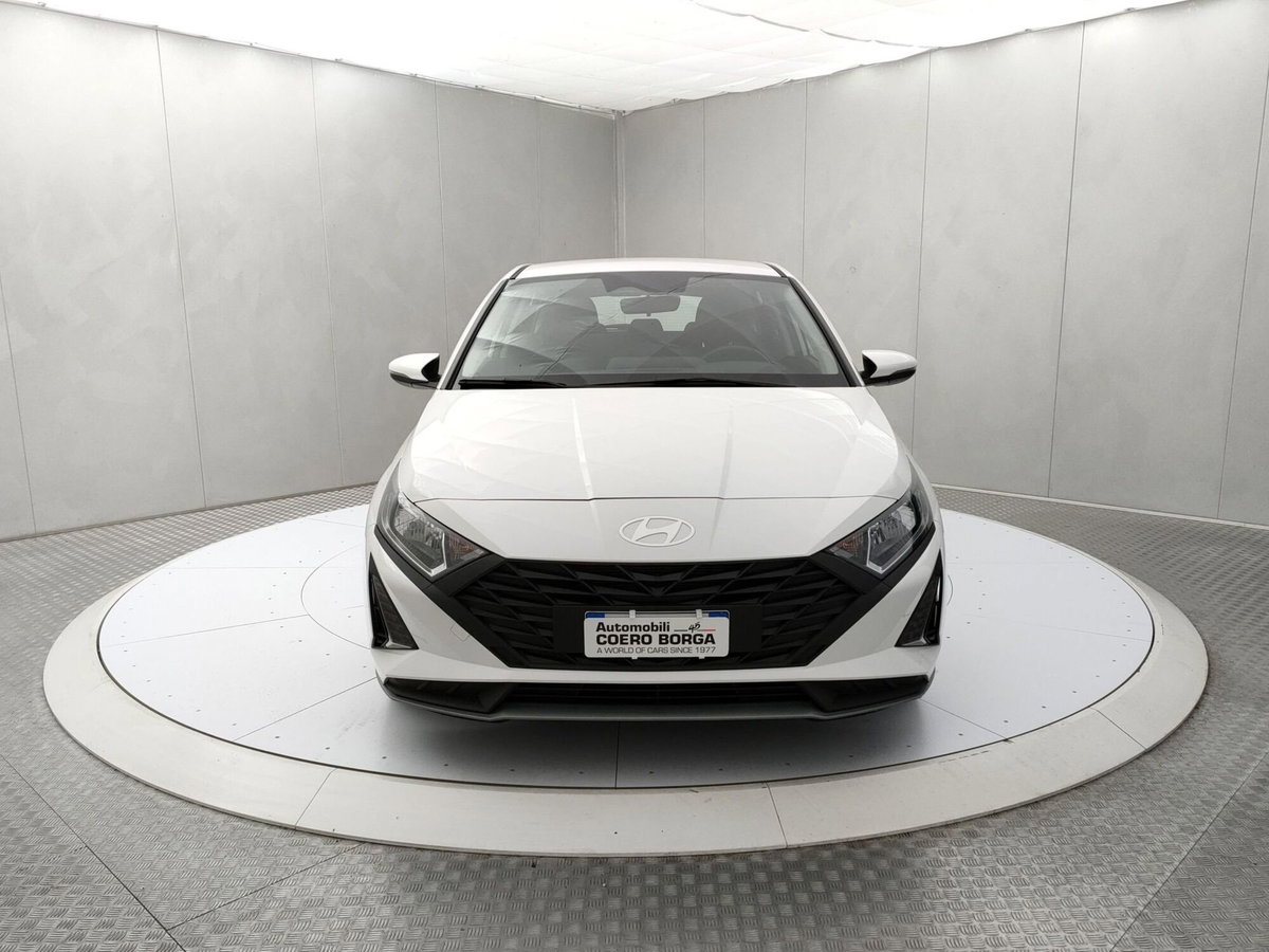 Hyundai i20 1.2 mpi Connectline 79cv mt (2)