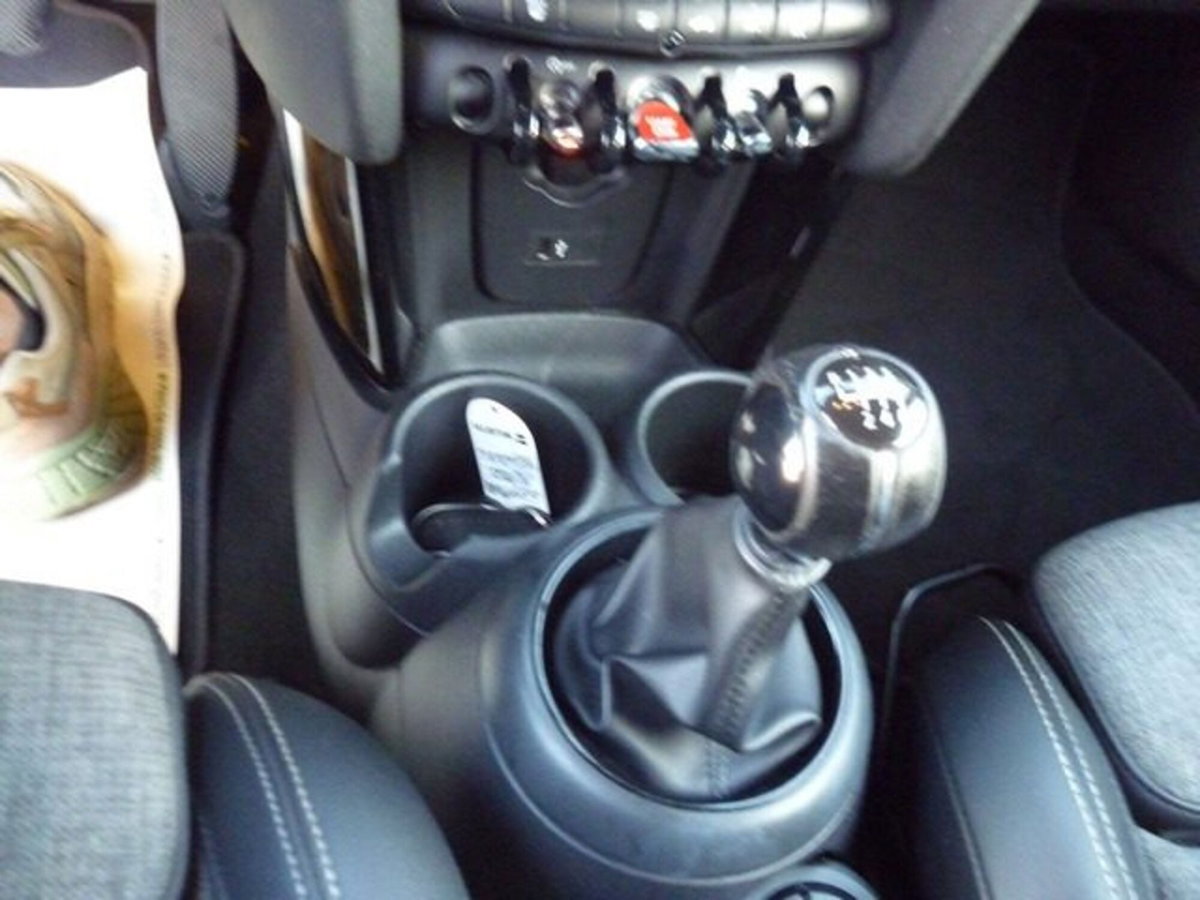 MINI Mini 1.5 One 75 CV Classic (17)
