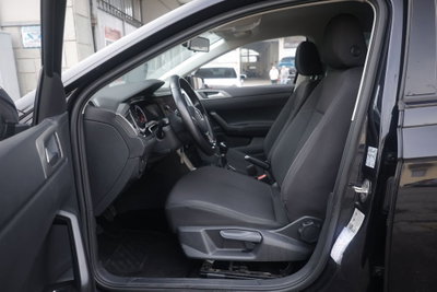 Volkswagen Polo 1.0 MPI 75 CV 5p. Comfortline (17)
