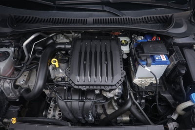 Volkswagen Polo 1.0 MPI 75 CV 5p. Comfortline (19)