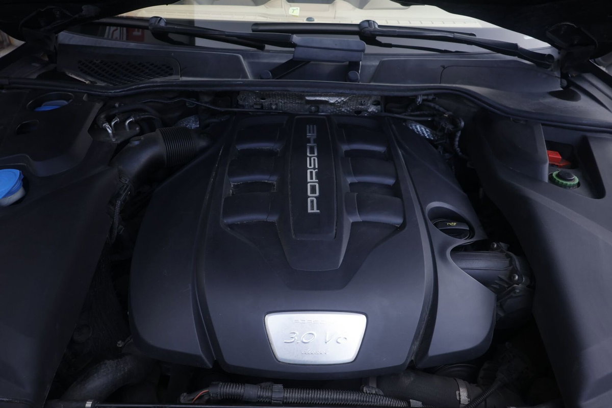 Porsche Cayenne 3.0 Diesel (20)