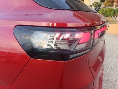 Volkswagen T-Roc 1.5 etsi R-Line 150cv dsg (14)