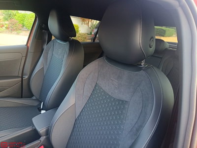 Volkswagen T-Roc 1.5 etsi R-Line 150cv dsg (7)