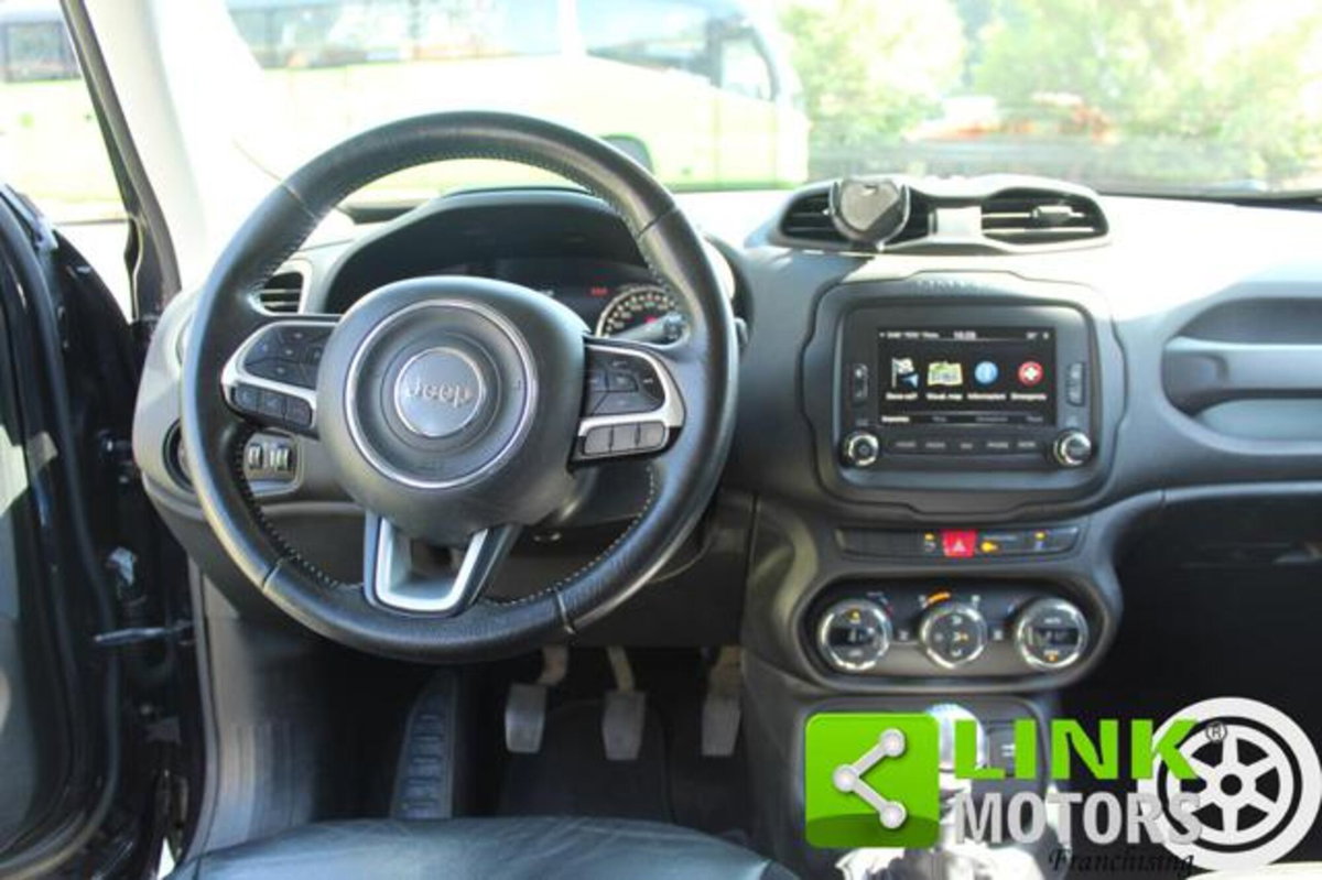 Jeep Renegade 2.0 Mjt 140CV 4WD Active Drive Limited (12)