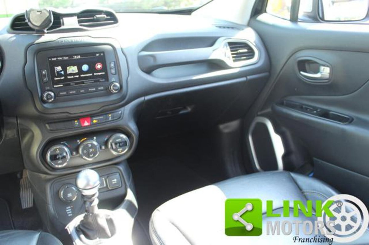 Jeep Renegade 2.0 Mjt 140CV 4WD Active Drive Limited (14)