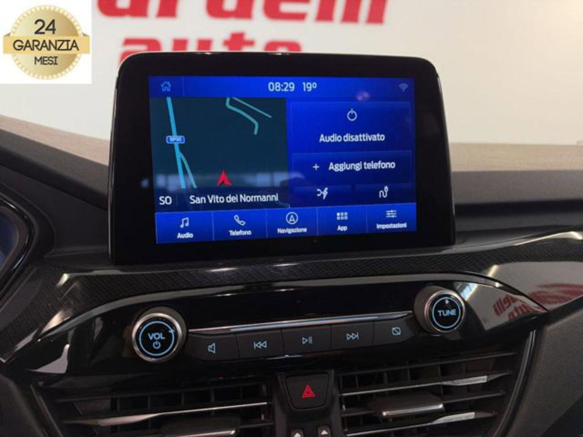 Ford Kuga 2.5 Plug In Hybrid 225 CV CVT 2WD ST-Line (14)