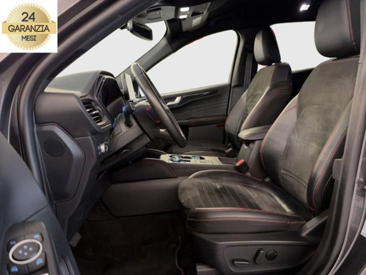 Ford Kuga 2.5 Plug In Hybrid 225 CV CVT 2WD ST-Line (8)