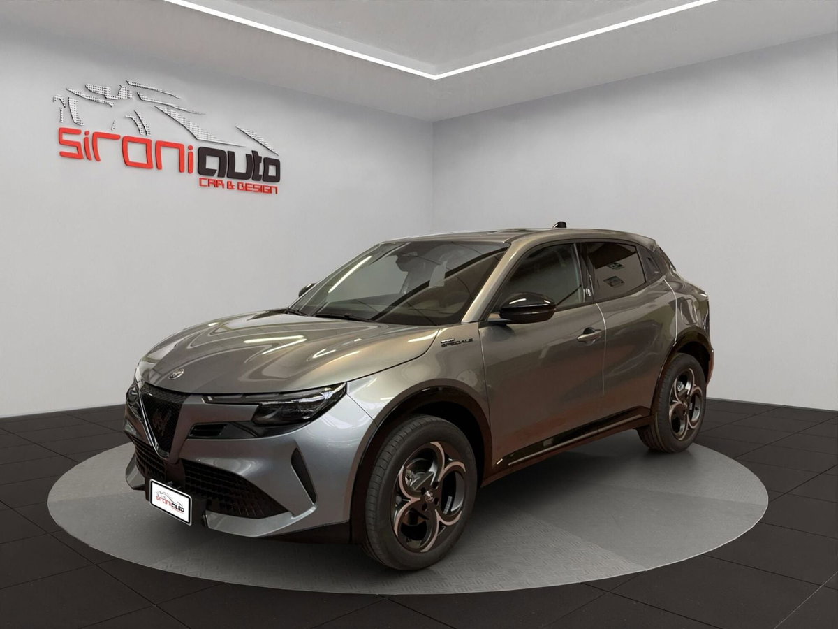 Alfa Romeo Junior 1.2 ibrida 145cv edct6