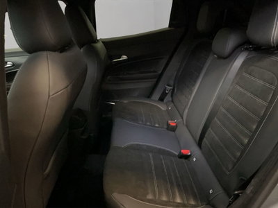 Alfa Romeo Junior 1.2 ibrida 145cv edct6 (12)