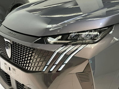 Peugeot 3008 1.2 hybrid Allure Business 145cv e-dcs6 (15)