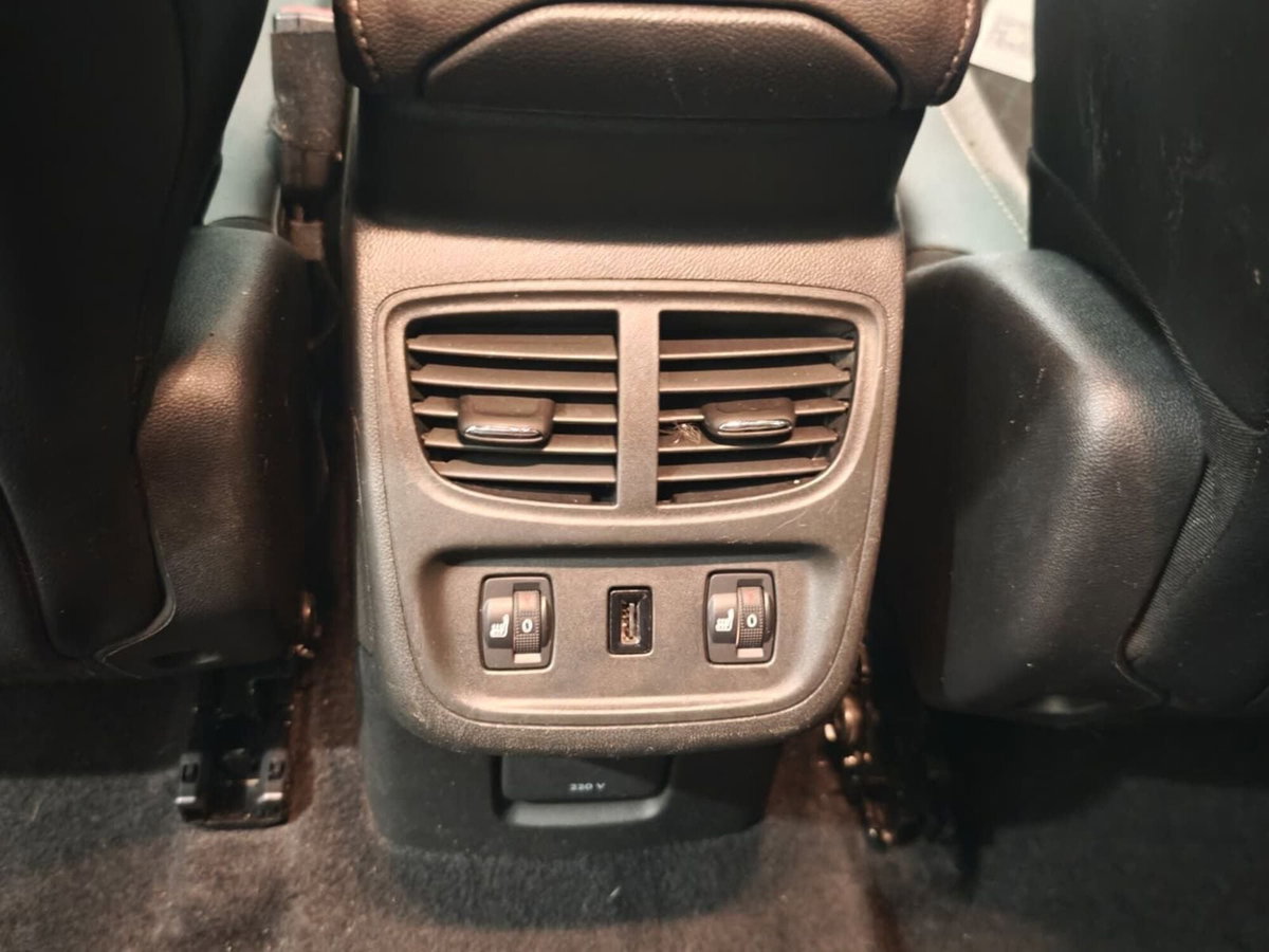 Opel Grandland X 2.0 diesel Ecotec Start&Stop aut. Ultimate (20)