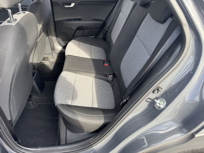 Kia Stonic 1.2 mpi Urban gpl 82cv (12)