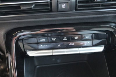 Citroen C3 1.2 turbo Max 100cv s&s (10)