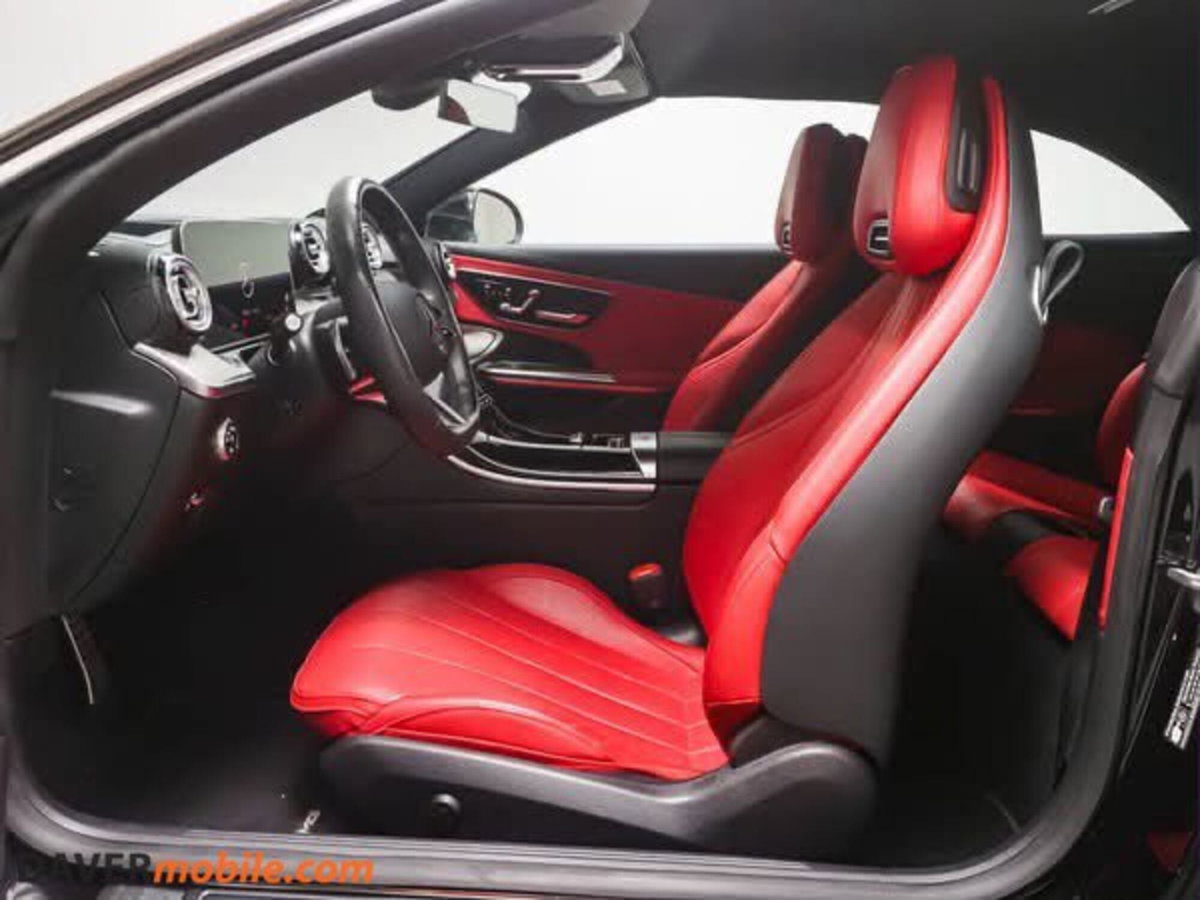 Mercedes-Benz CLE Cabrio 220 d AMG Line Premium Plus auto (10)