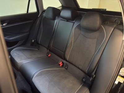 Volkswagen Passat Variant 2.0 TDI SCR EVO Business (15)