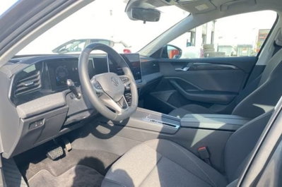 Volkswagen Passat Variant 1.5 TSI ACT DSG Business (5)